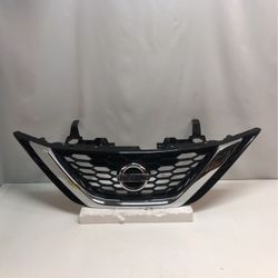 2016-2018 Nissan Sentra Grille OEM 
