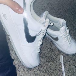 exclusive edition air force ones size 11