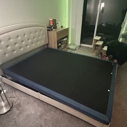 Hydraulic adjustable queen bed frame