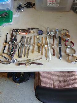 (33) ASSORTED WATCHES