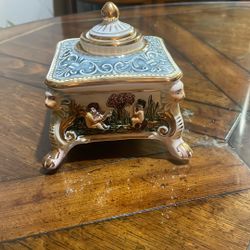 Antique Ink Well R. Capodimonte Italy 4.5" x 4.5" x 4.5" 1535/513 See Pictures
