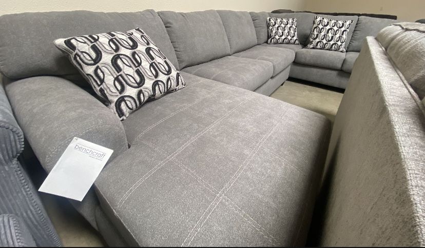 3 piece Gray Sectional Sofa Right or Left Facing Chaise 138x90 Top Stitching Accent Pillows