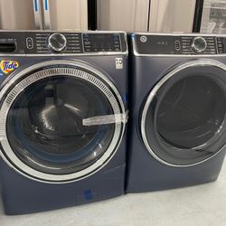 New GE Front Load Washer And Gas Dryer Set With UltraFresh Vent System
