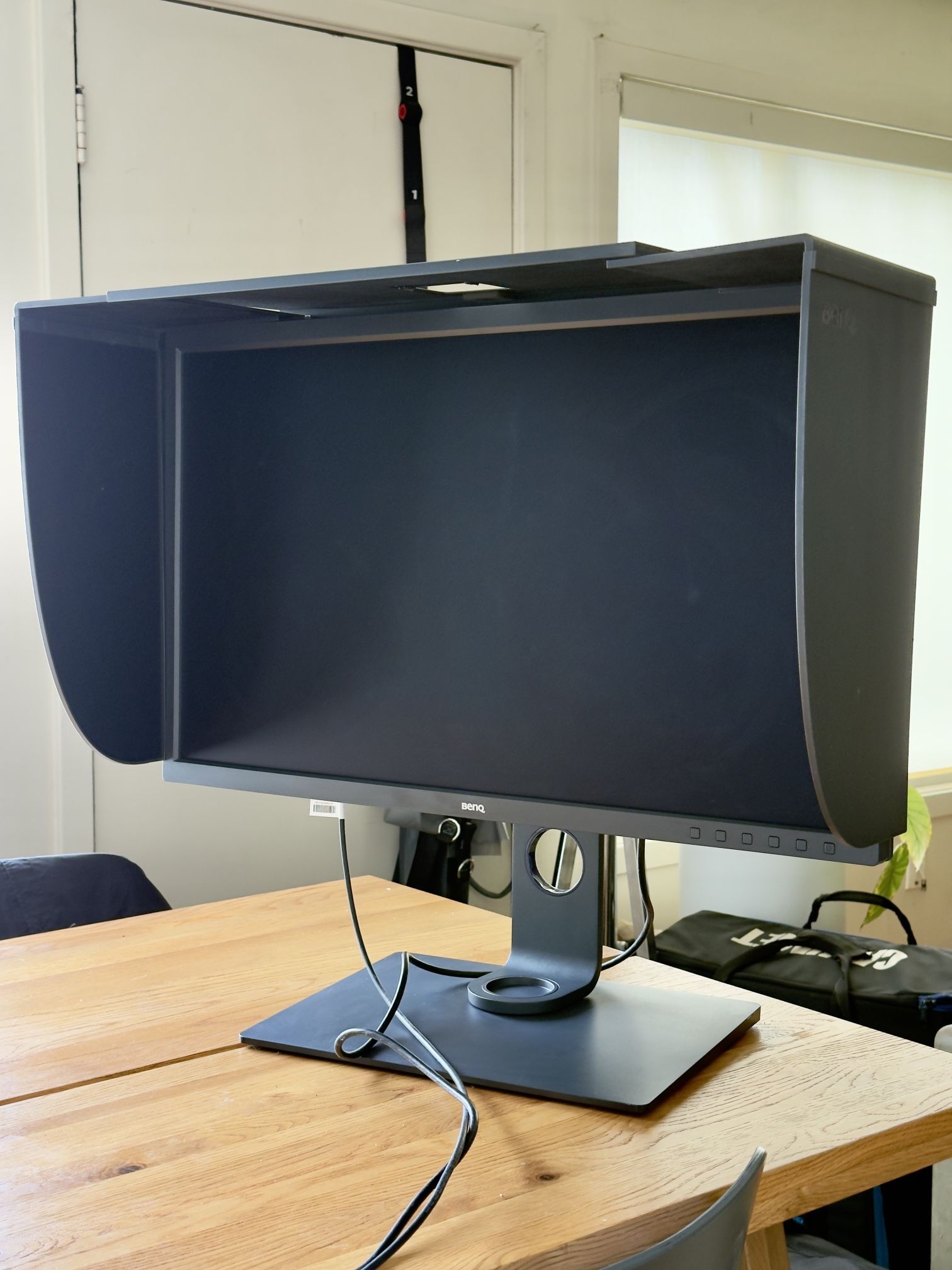 BenQ SW321C 32” Computer monitor