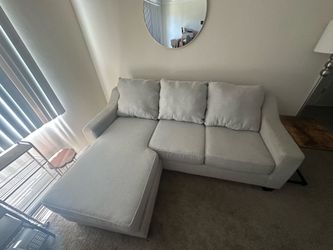 Lucy Reversible Chaise Couch