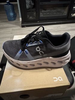 On Running Cloudsurfer Sneakers