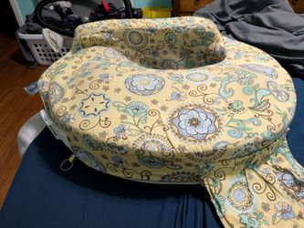 My Brest Friend Nursing Support Pillow