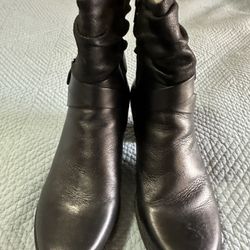 Earth Origins , Wheaten Leather Bootie, EUC, Women’s 8