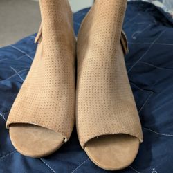 Tan Shoes  Size 9
