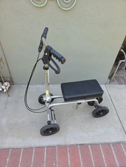 KNEE and LEG walker.