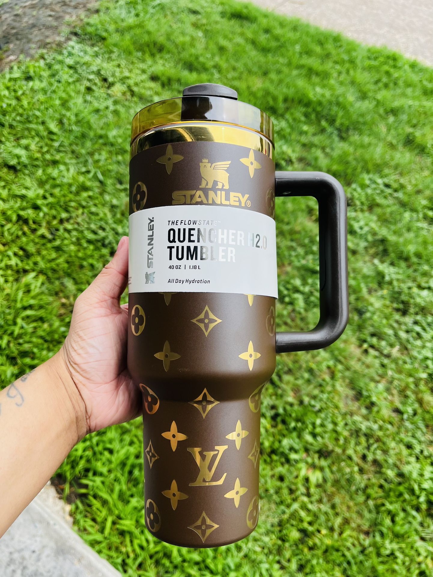Brown Cup