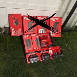 milwaukee battery tools speakers