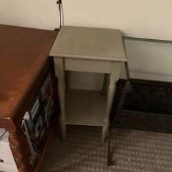 Small Painted Side Table with Shelf – Neutral Finish