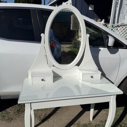 Ikea Vanity