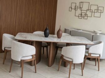 Beautiful dining set// modern chairs // same day delivery 🚚