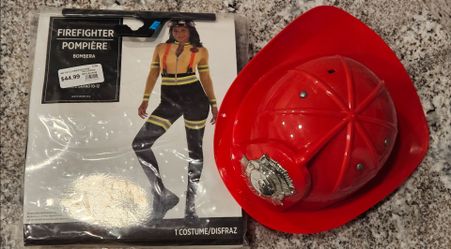 Firefighter costume with fire hat