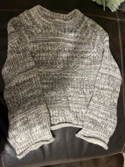 Sweater Like New