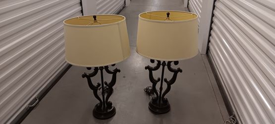 VINTAGE LAMPS
