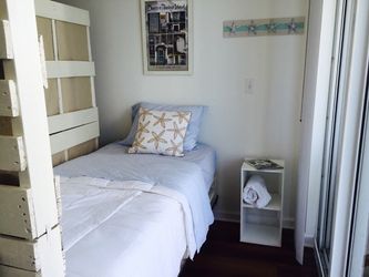 Twin Mattress excellent condition!