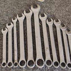 12 Stanley Wrenches And One Adjustable 12-in Wrench