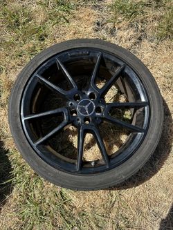 AMG C43 FRONT WHEELS