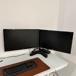 Dual Monitor Set With Stand 