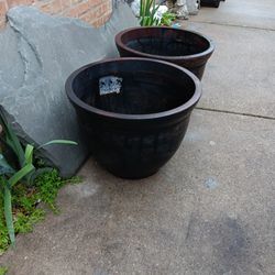 Set Of Two Pieces Large Planter Pots 