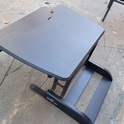 Standing  desk