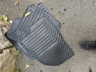 2019-2024 1500 Silverado floor matts