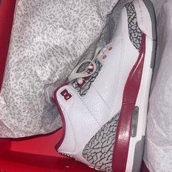 Jordan 3 “Cardinal”