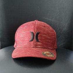 Hurley Flexfit Fitted Baseball Cap.   Maroon. Men Size S/M.
