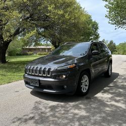 2016 Jeep Cherokee Latitude Sport! 5,400$ CASH