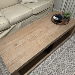 Pottery Barn Folsom Rectangular Coffee Table