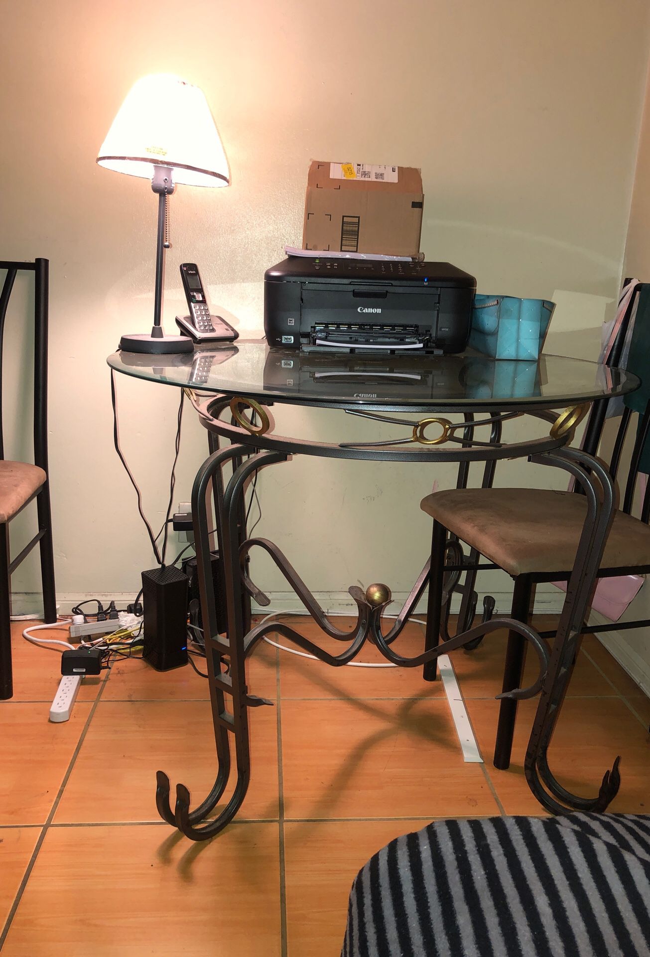 Kitchen table w/ 4 chairs included! Want to get rid of ASAP!