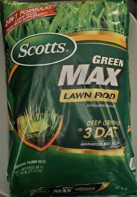 Scott's Green MAX Lawn Food 10,000 Sq. Ft.