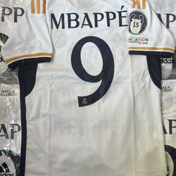 Soccer fútbol Real Madrid  Mbappé #9 adult small to 4xl  and kids sizes ,22, 24,26,28champions patch #15 Vini Jr Toni kross  Luca Modric version sizes