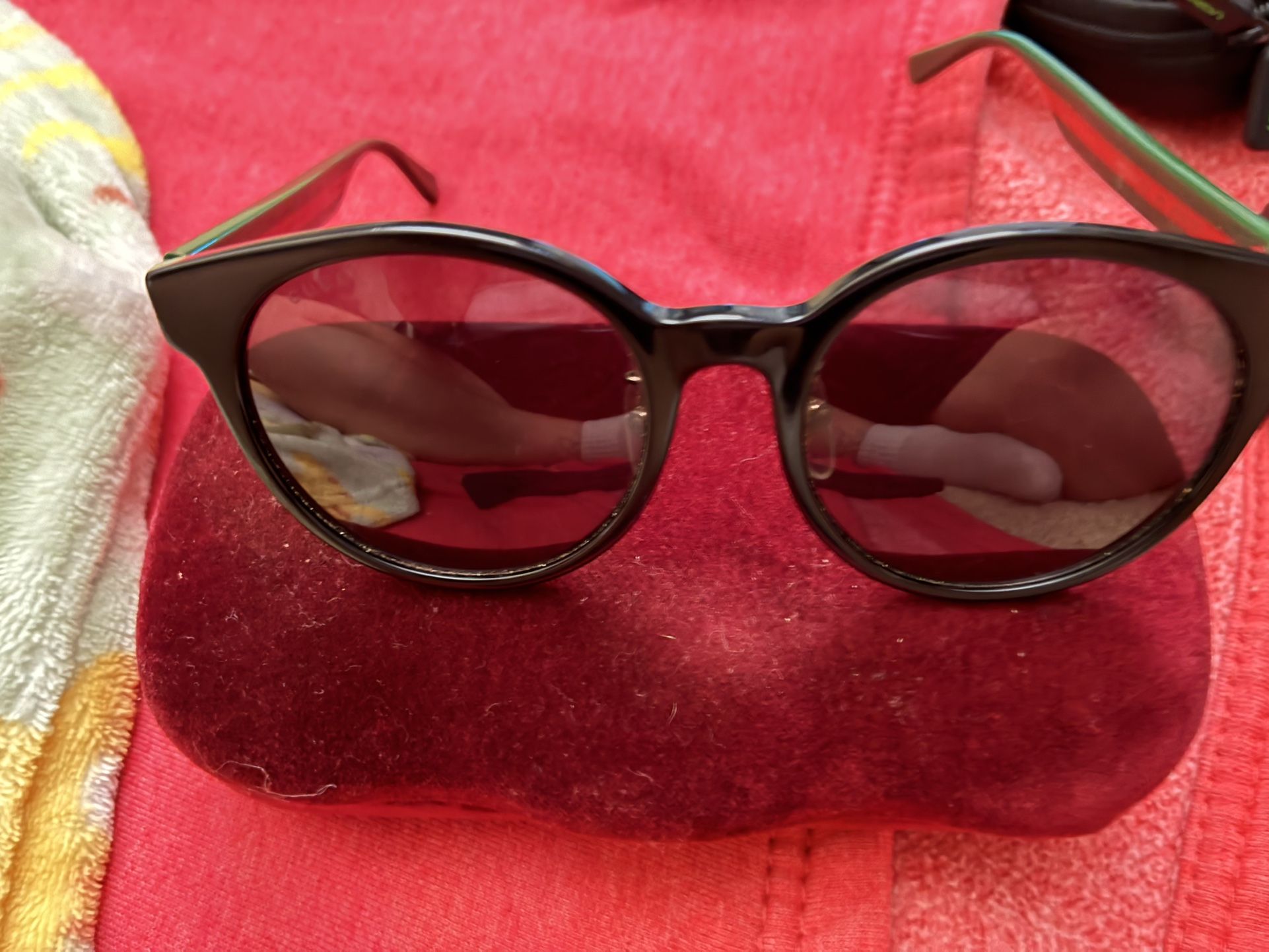 Gucci Sunglasses 