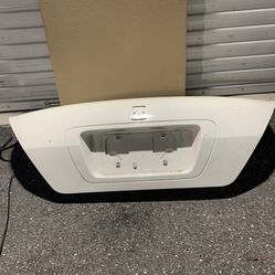 Trunk For Honda Accord ! Have Other Parts Available 