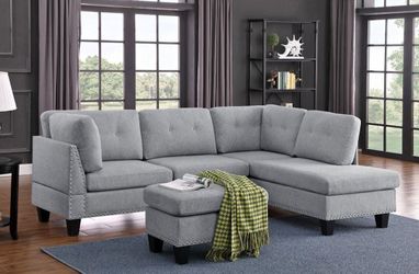 BRAND NEW SECTIONAL COUCH WITH OTTOMAN IN ORIGINAL BOX