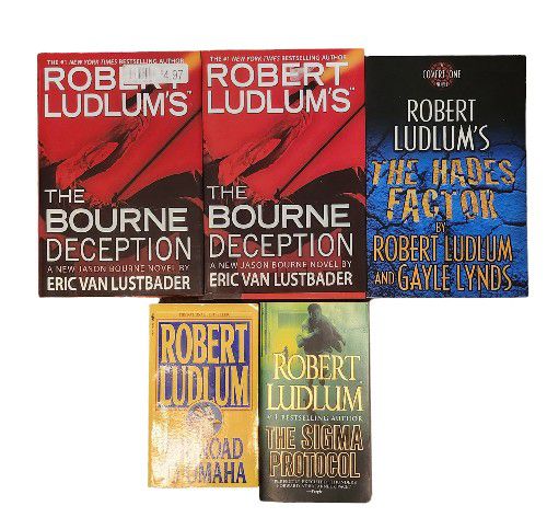 Thriller Fiction Novel Book Lot - Robert Ludlum - 5 Books
