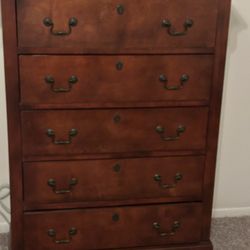 Cherry Wood Chest Of Drawers And Dresser With Mirror