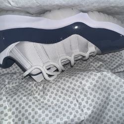 Air Jordan 11 Retro Low 