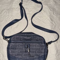 Juicy Couture Crossbody Bag