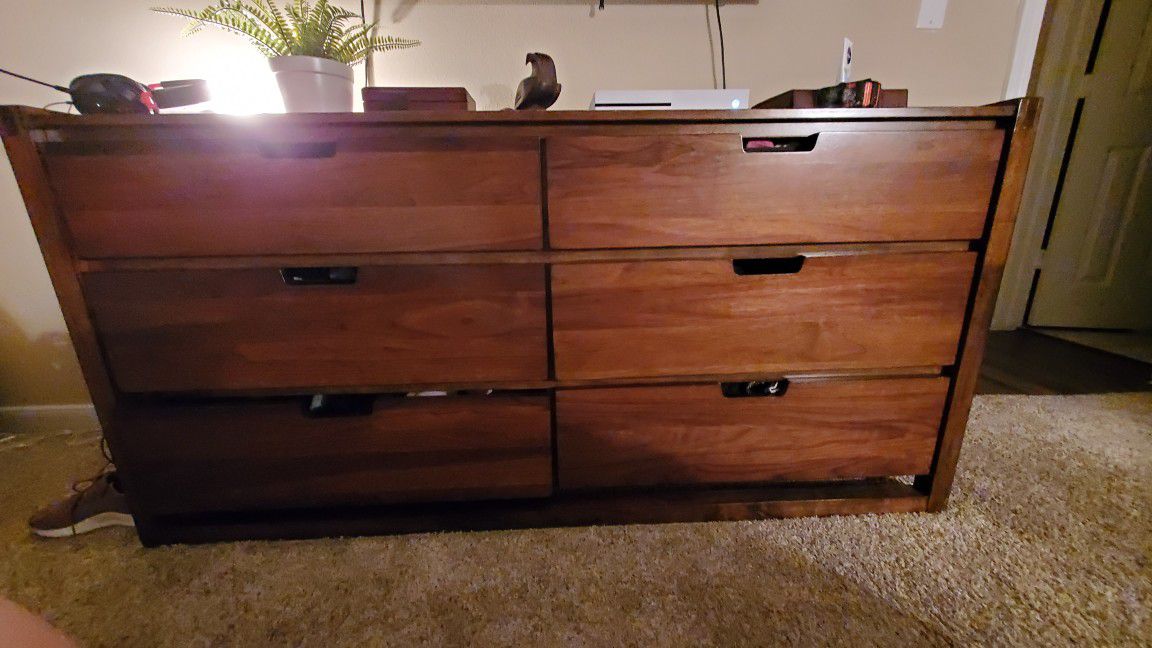 Wooden dresser