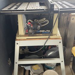 Delta Table Saw 