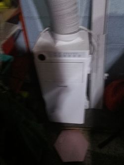 Portable Air Conditioner with Exhaust Hose