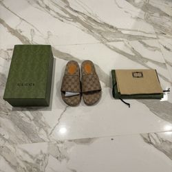 Gucci- GG Canvas Slide Sandal