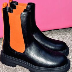 Brand New Boots Size 7