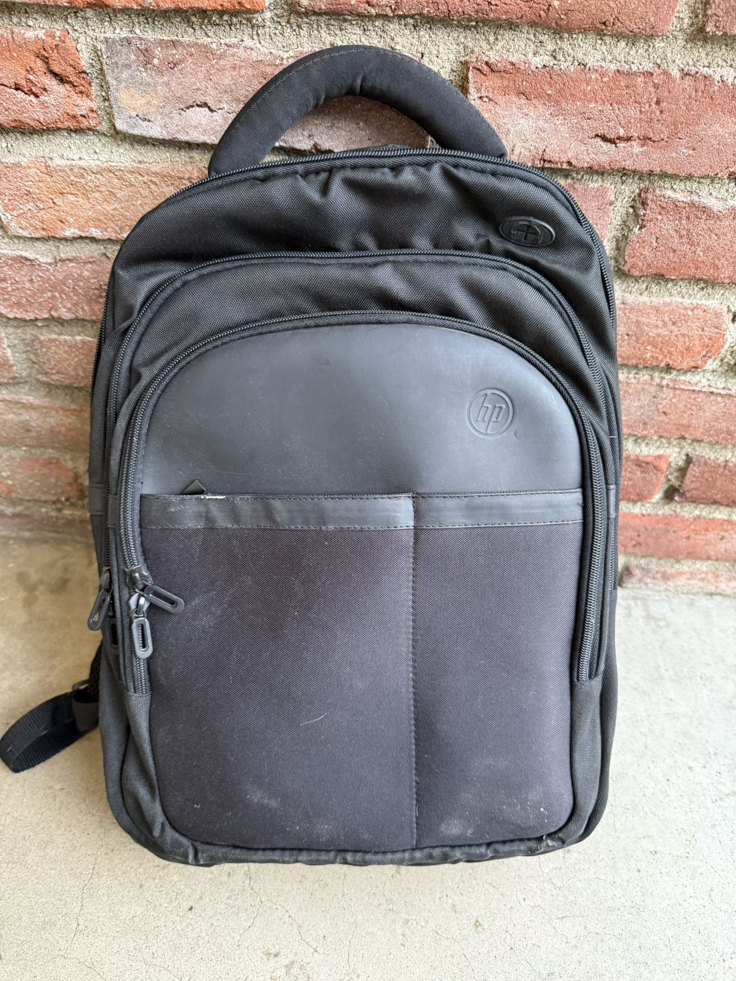 HP 17.3-inch Laptop Backpack