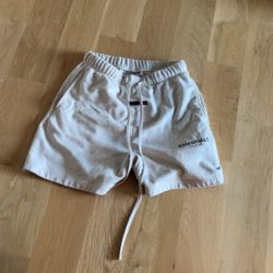 essentials shorts